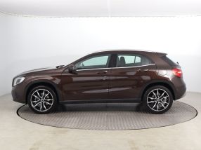 Mercedes-Benz GLA - 2017
