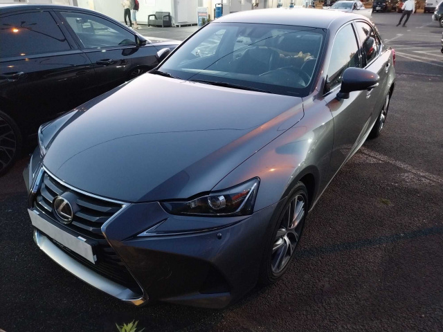Lexus IS 2018
