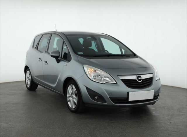 Opel Meriva 2011