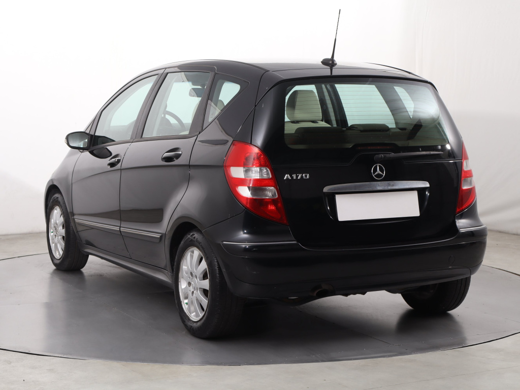Mercedes-Benz A