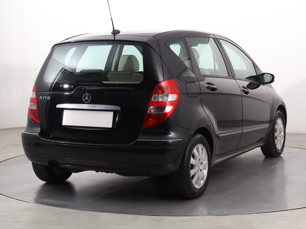 Mercedes-Benz A