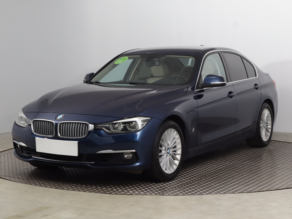 BMW 3