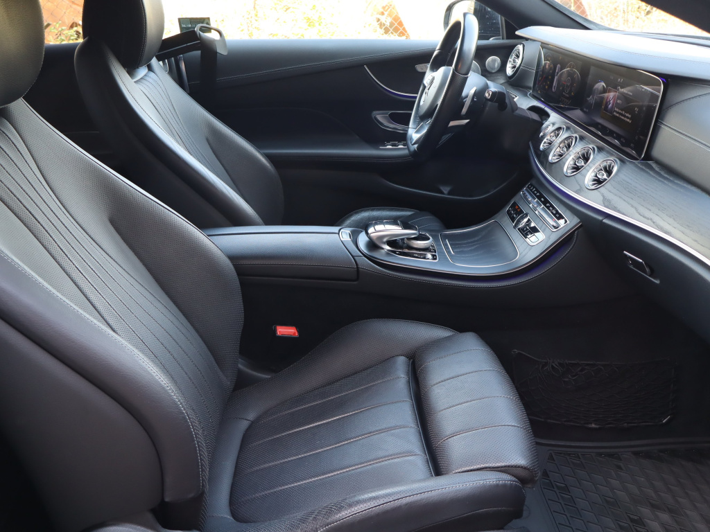 Mercedes-Benz E
