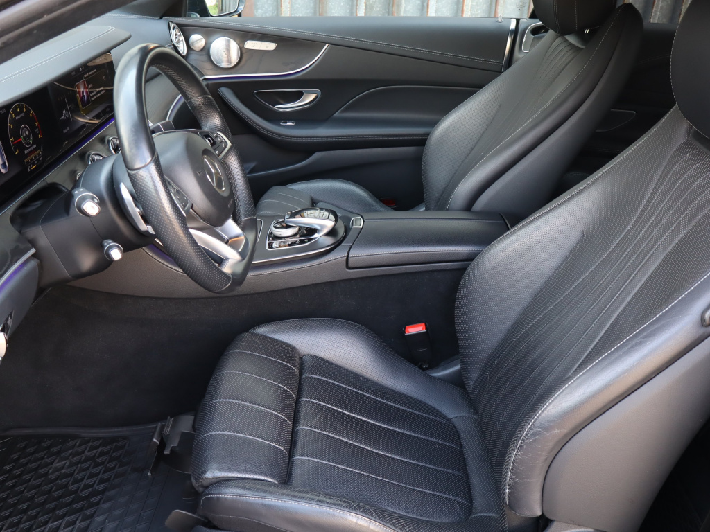 Mercedes-Benz E