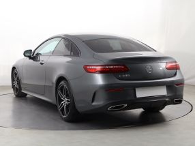 Mercedes-Benz E - 2017