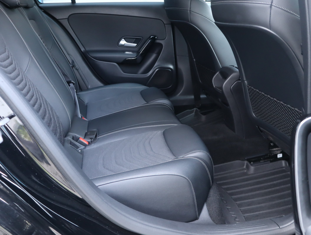 Mercedes-Benz A