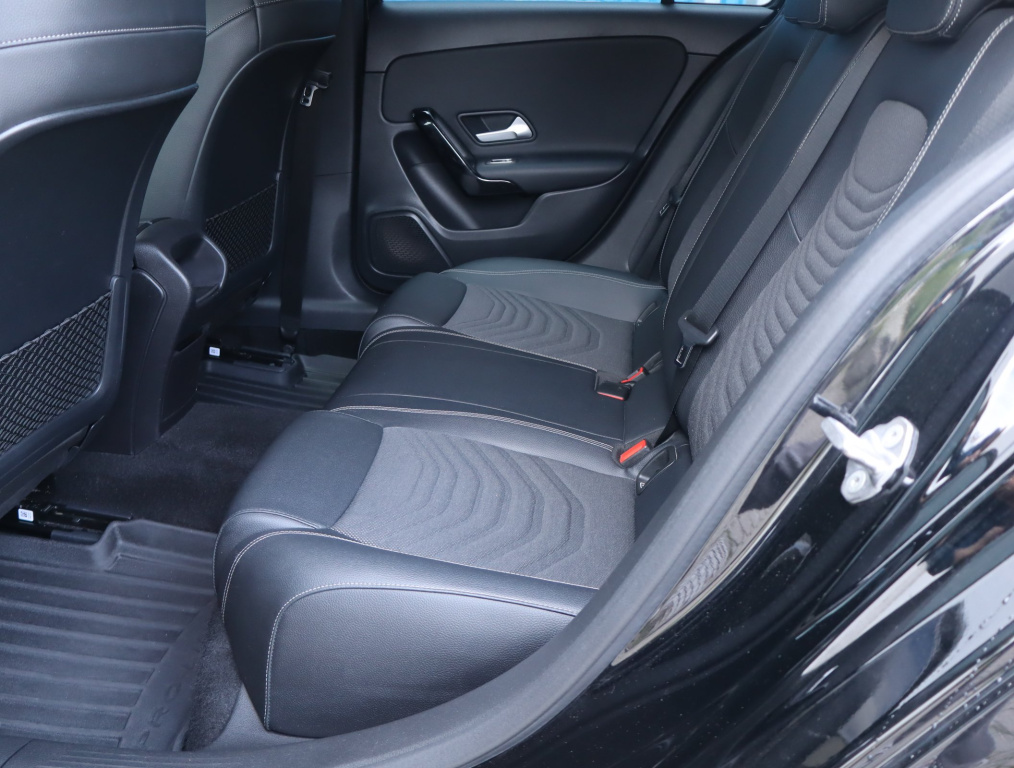 Mercedes-Benz A