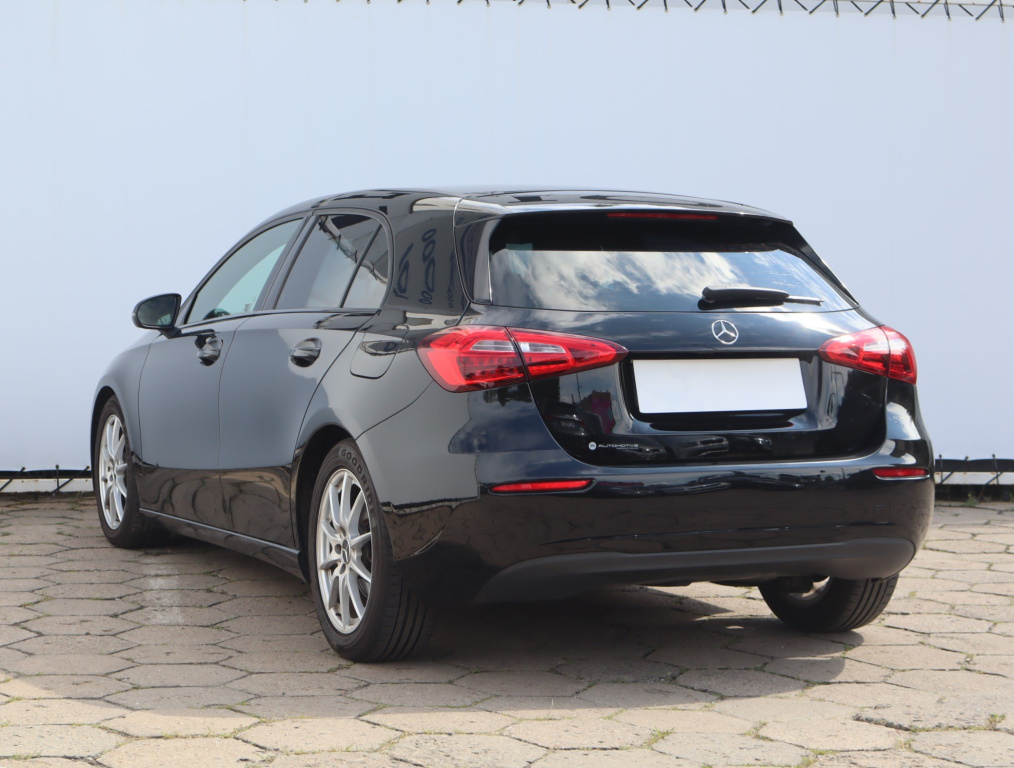 Mercedes-Benz A