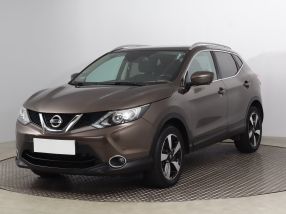 Nissan Qashqai - 2015