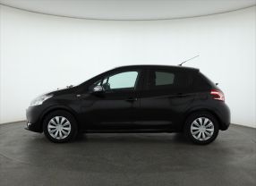 Peugeot 208 - 2014