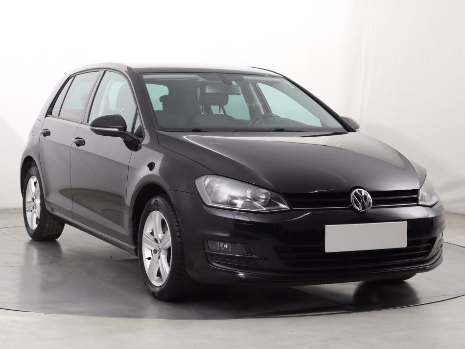 Volkswagen Golf - 2013
