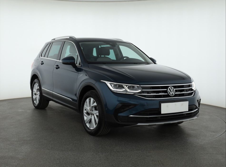 Volkswagen Tiguan - 2023