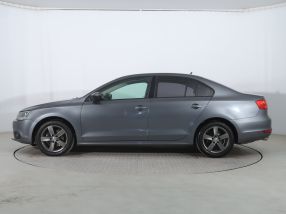 Volkswagen Jetta - 2014