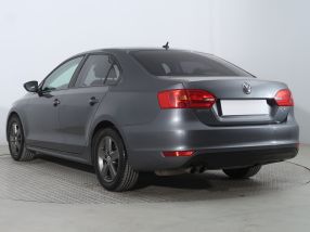 Volkswagen Jetta - 2014