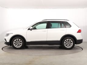 Volkswagen Tiguan - 2020
