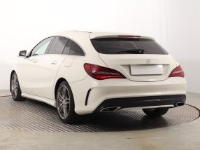 Mercedes-Benz CLA - 2016