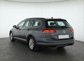Volkswagen Passat - 2016