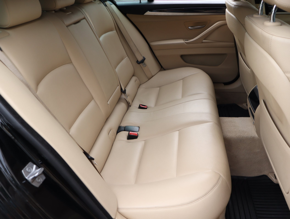BMW 5