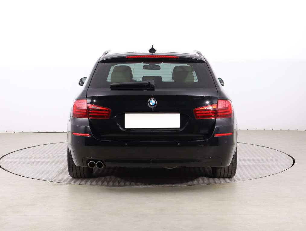 BMW 5