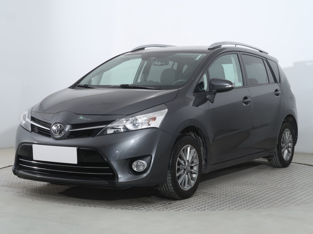 Toyota Verso