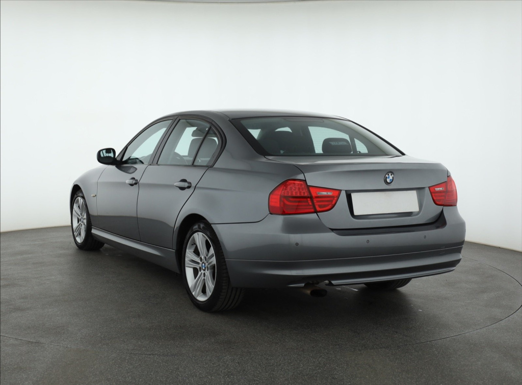 BMW 3