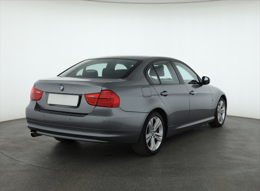 BMW 3