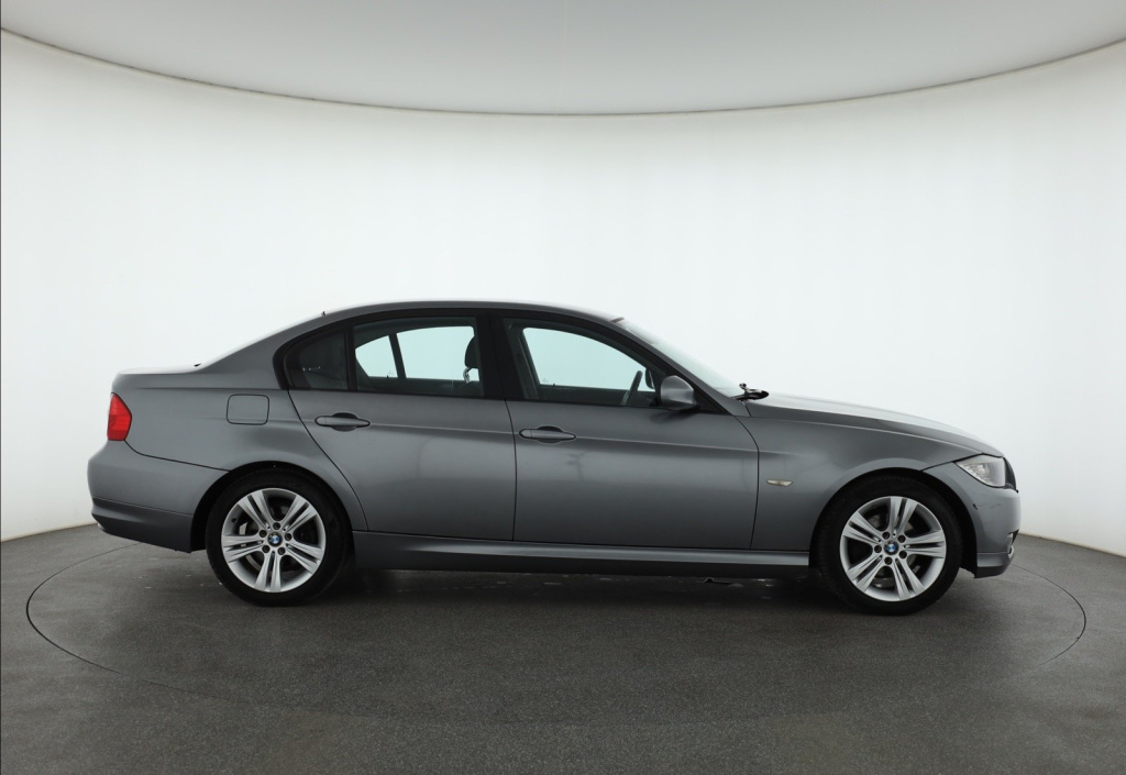 BMW 3