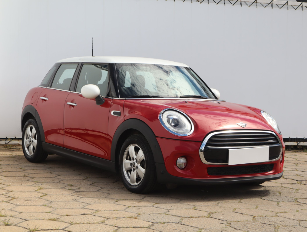 MINI 5-door