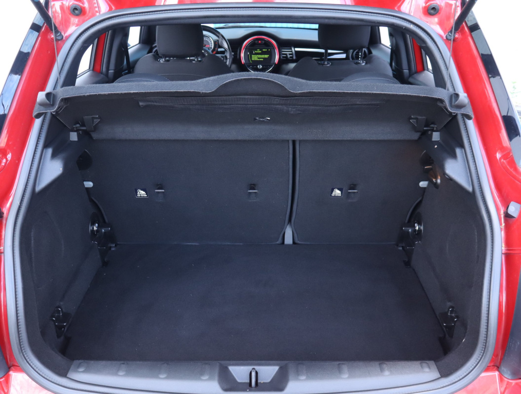 MINI 5-door