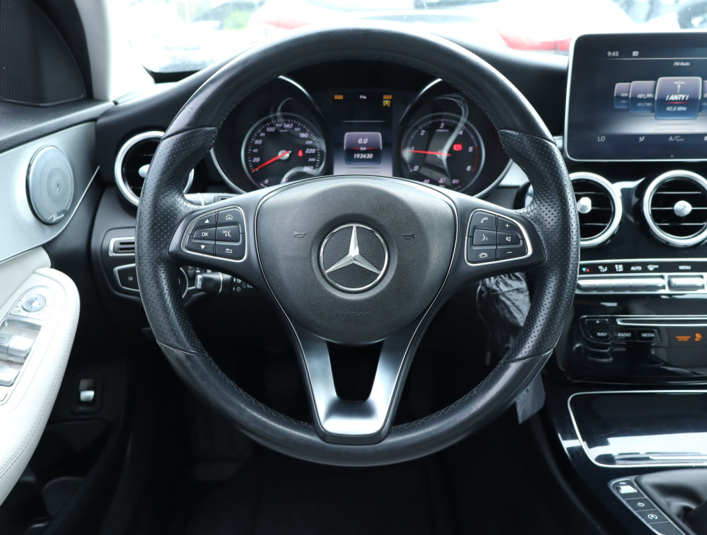 Mercedes-Benz C
