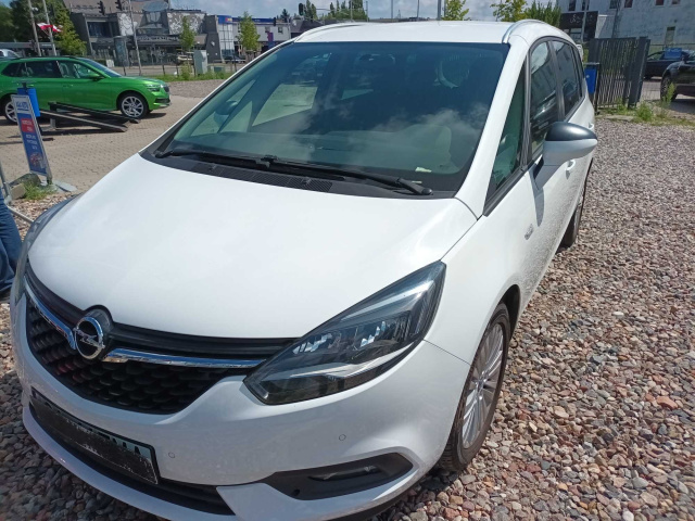 Opel Zafira 2017