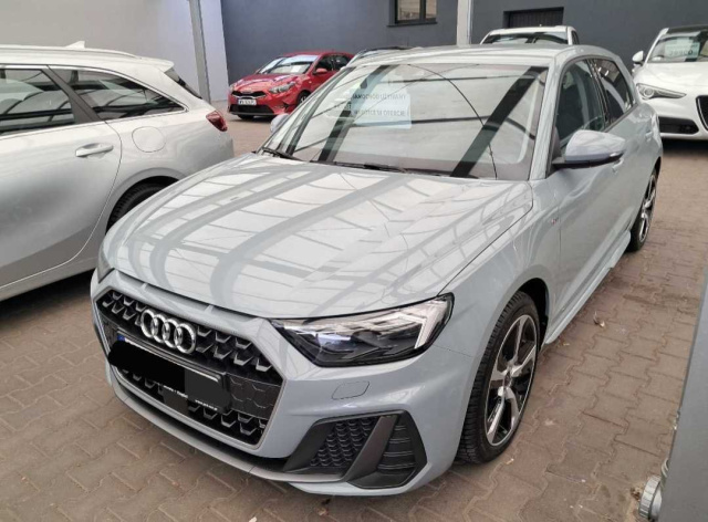 Audi A1 2024