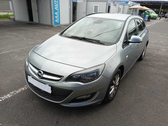 Opel Astra 2013
