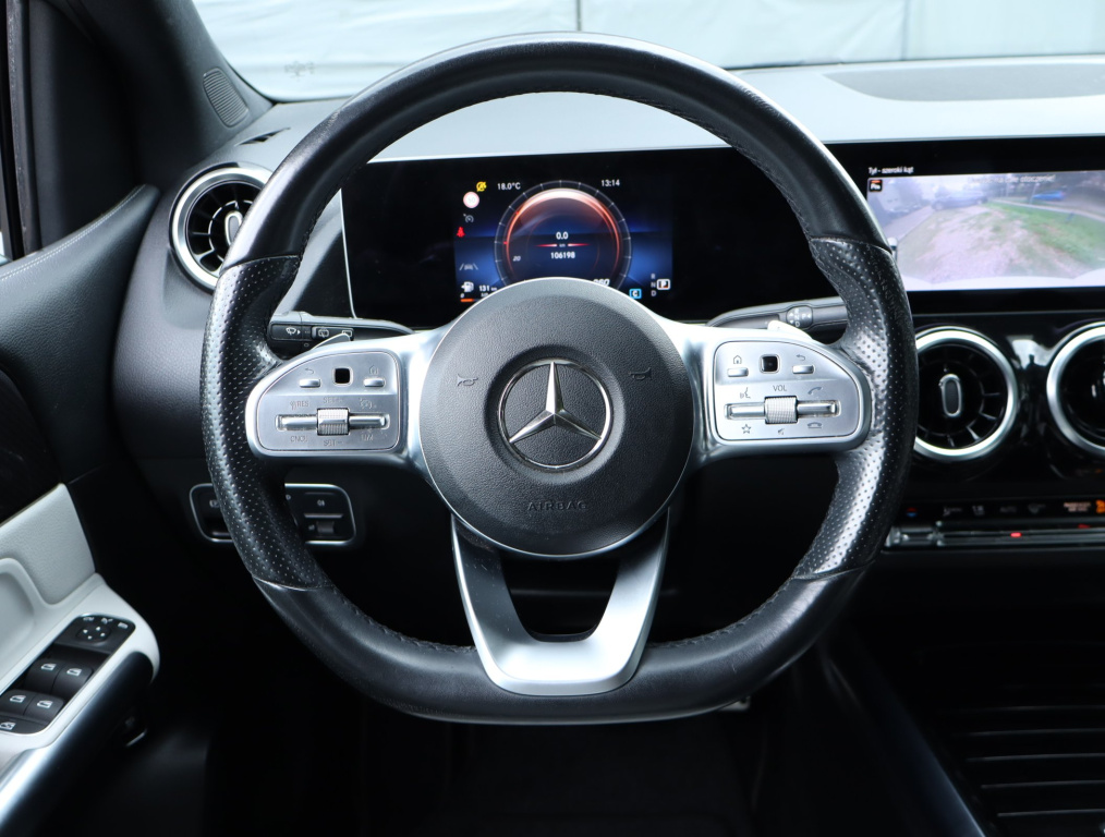 Mercedes-Benz B