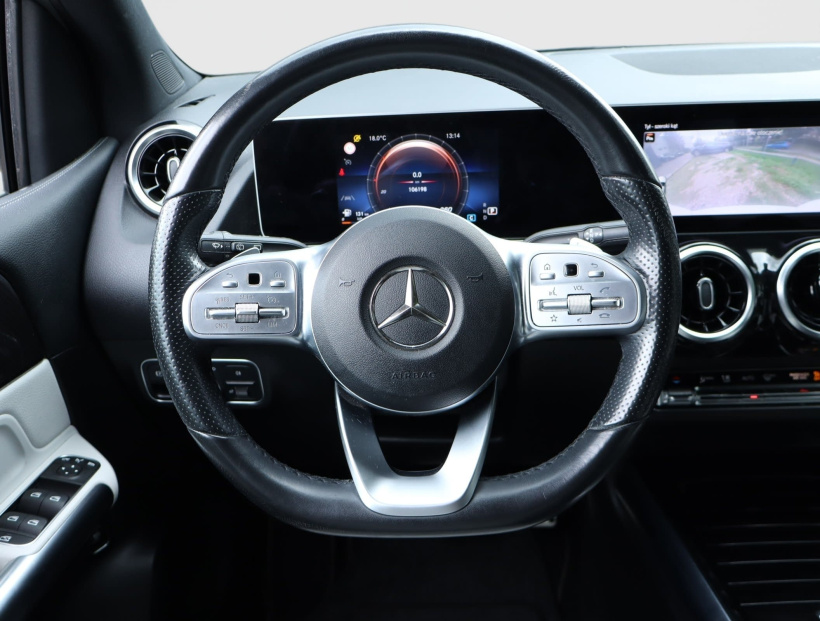 Mercedes-Benz B, 2020