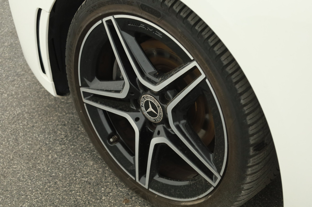 Mercedes-Benz B