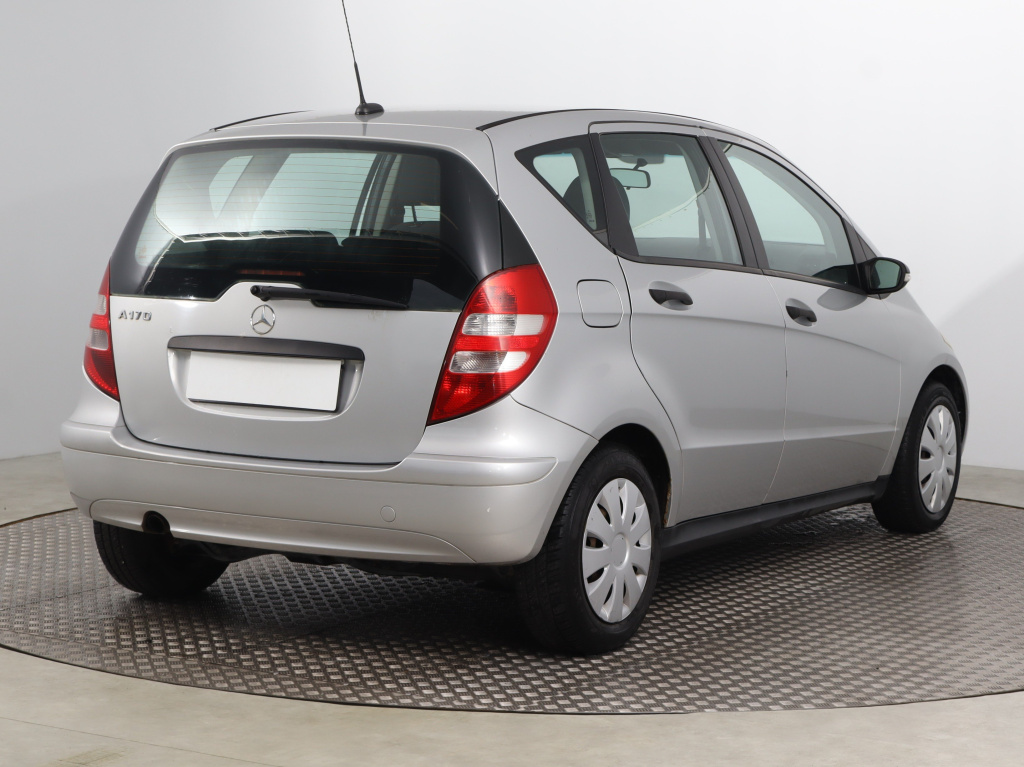 Mercedes-Benz A