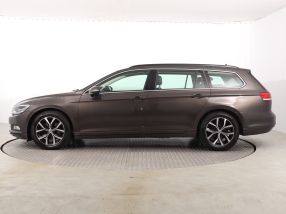 Volkswagen Passat - 2015