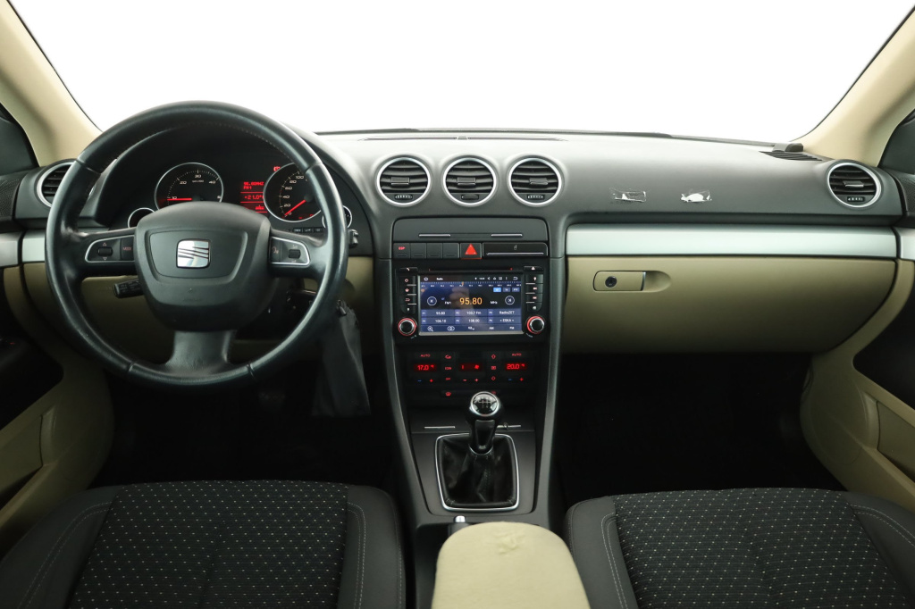 Seat Exeo