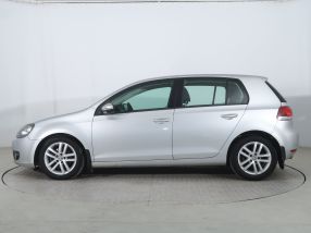 Volkswagen Golf - 2010