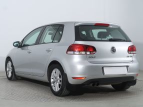 Volkswagen Golf - 2010