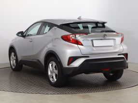 Toyota C-HR - 2016