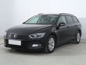 Volkswagen Passat - 2016