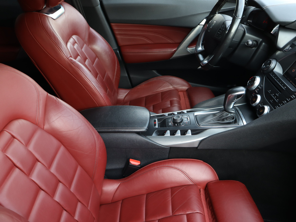 Citroen DS5