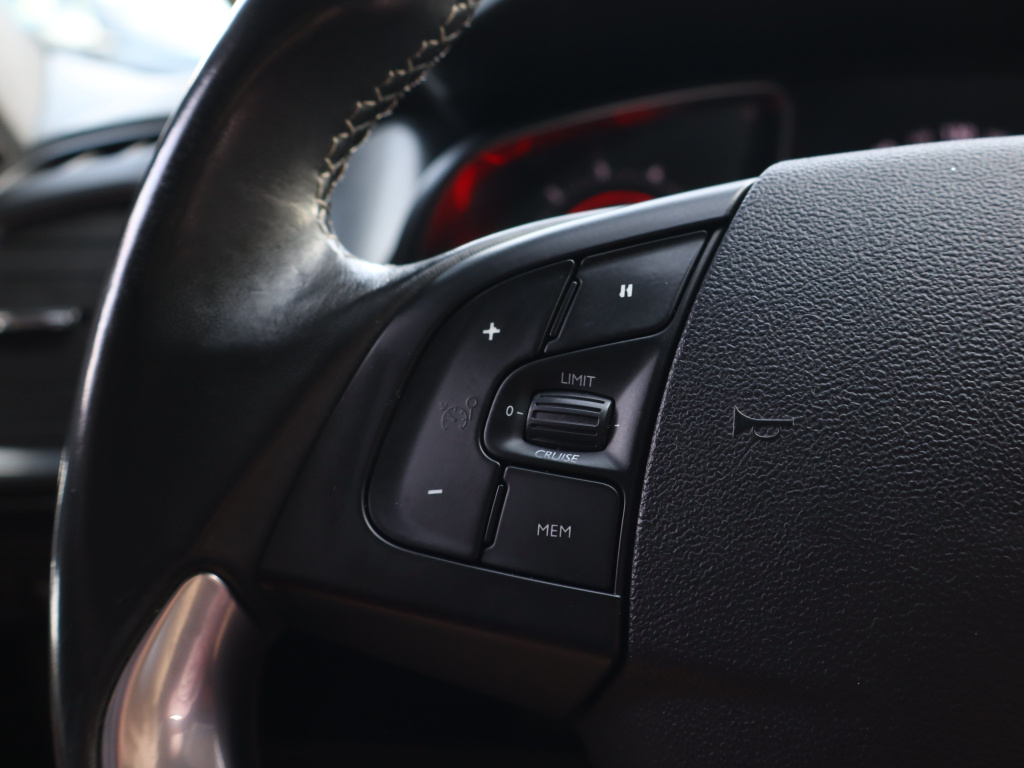 Citroen DS5