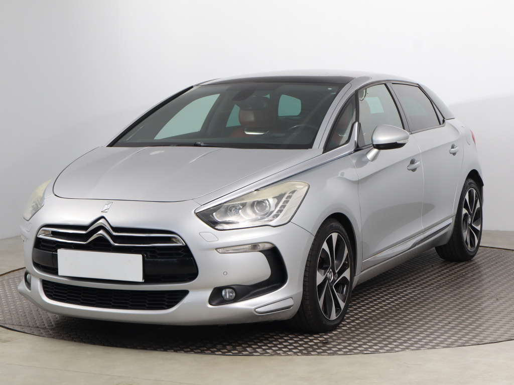 Citroen DS5