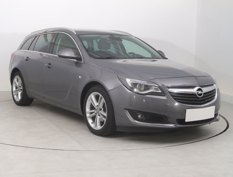Opel Insignia - 2015