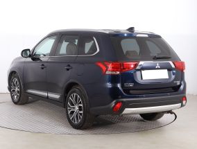 Mitsubishi Outlander - 2017