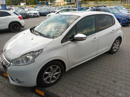 Peugeot 208