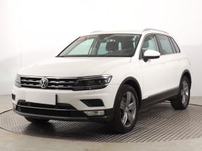 Volkswagen Tiguan - 2016